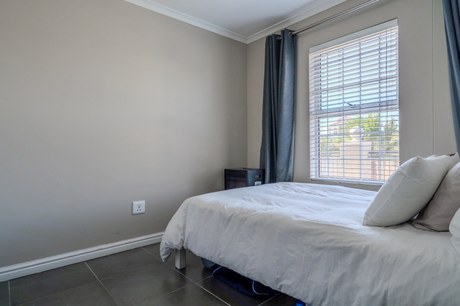 To Let 2 Bedroom Property for Rent in Century City Western Cape